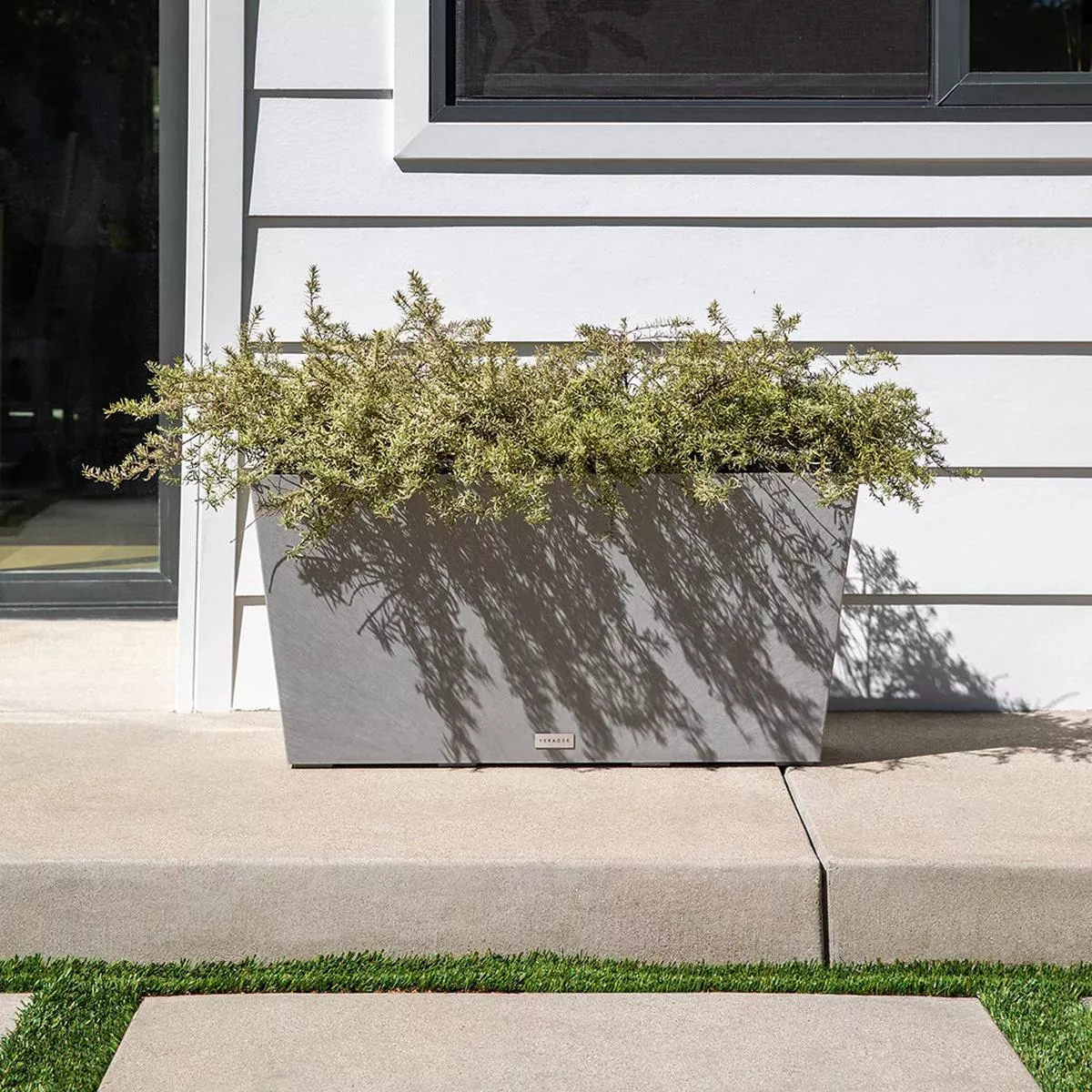 Midori Long Planter 31 ” Charcoal