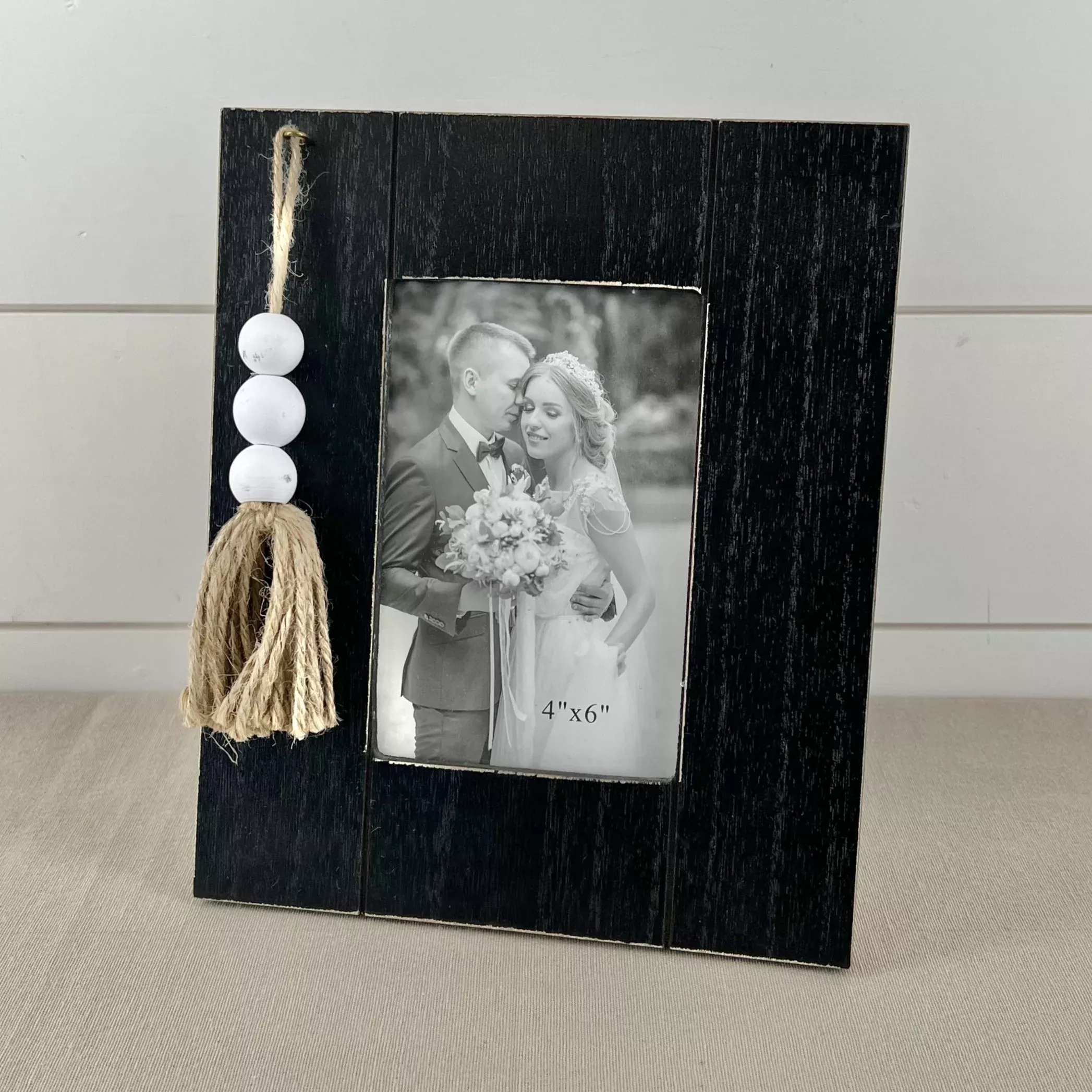 Photo Frame with Bead Tassel